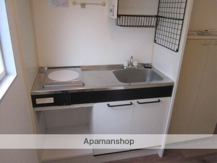 東京都杉並区善福寺2丁目の賃貸マンションのキッチン