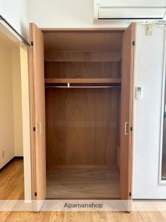 東京都杉並区和泉3丁目の賃貸マンションの内装