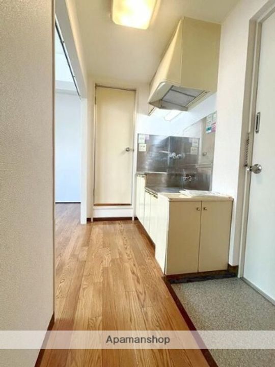 東京都杉並区和泉3丁目の賃貸マンションの内装