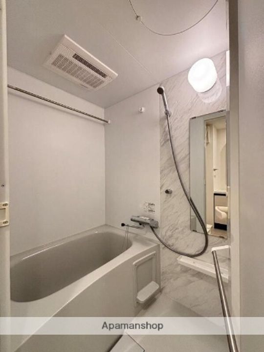 東京都杉並区永福3丁目の賃貸マンションの風呂