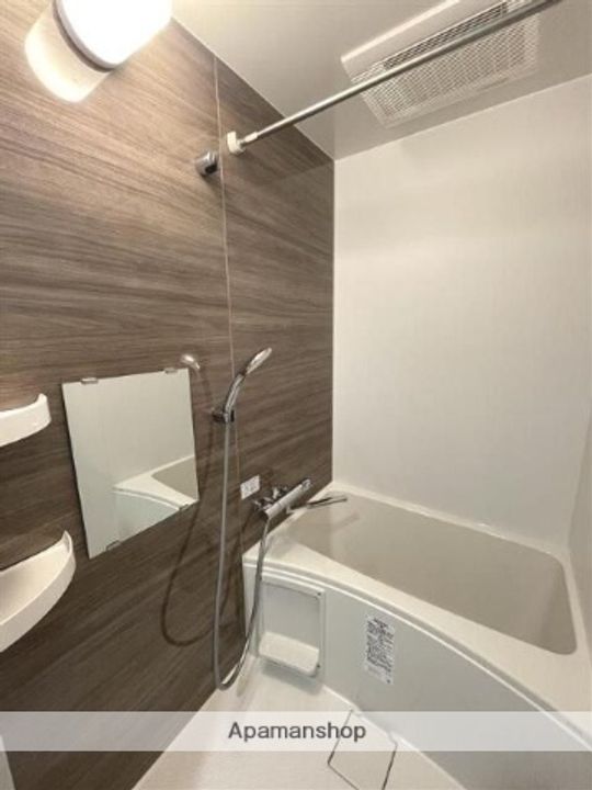 東京都武蔵野市境4丁目の賃貸マンションの風呂