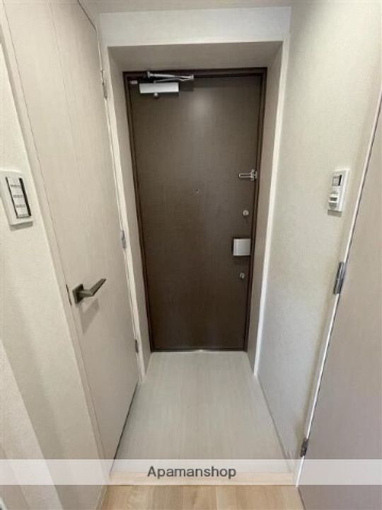 東京都武蔵野市境4丁目の賃貸マンションの玄関