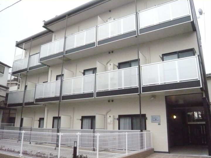 レオパレス翔の外観