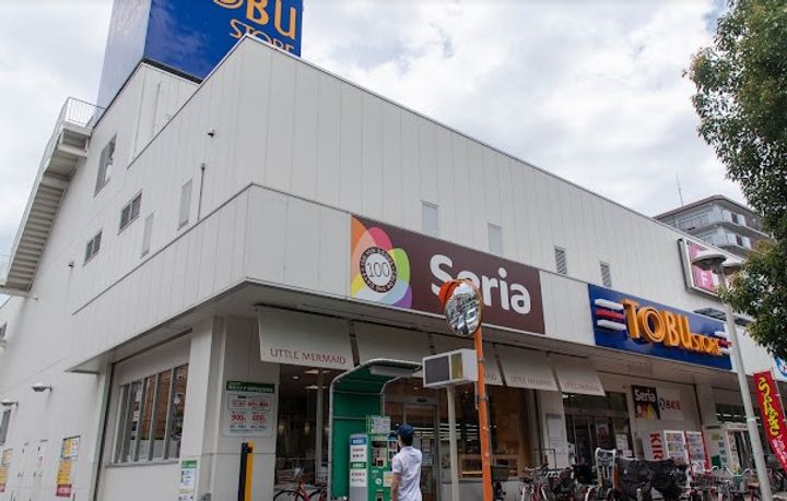 レオパレスハピネスの周辺