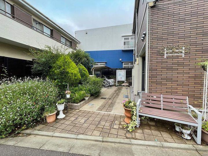 レオパレスDEARESTの外観