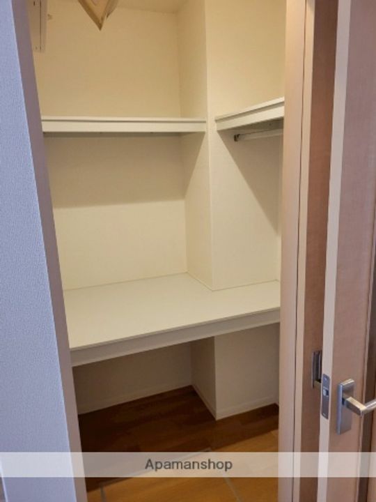 シャーロットのその他画像