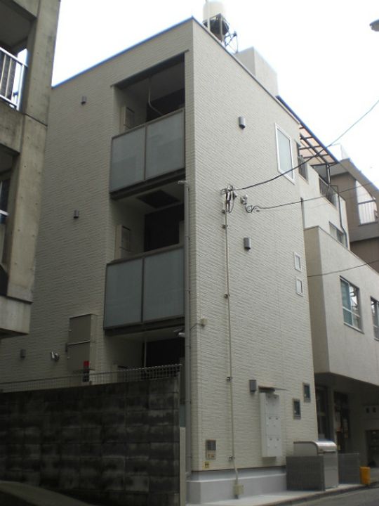 クレイノモンベルジェの外観