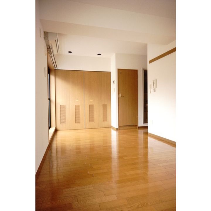 ヴィエント目白の居間