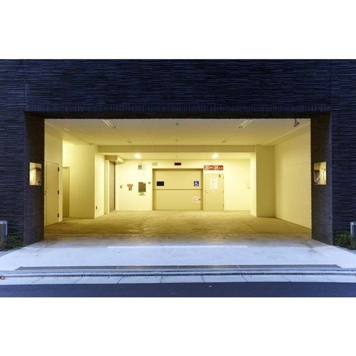 コンフォリア東池袋WESTの外観