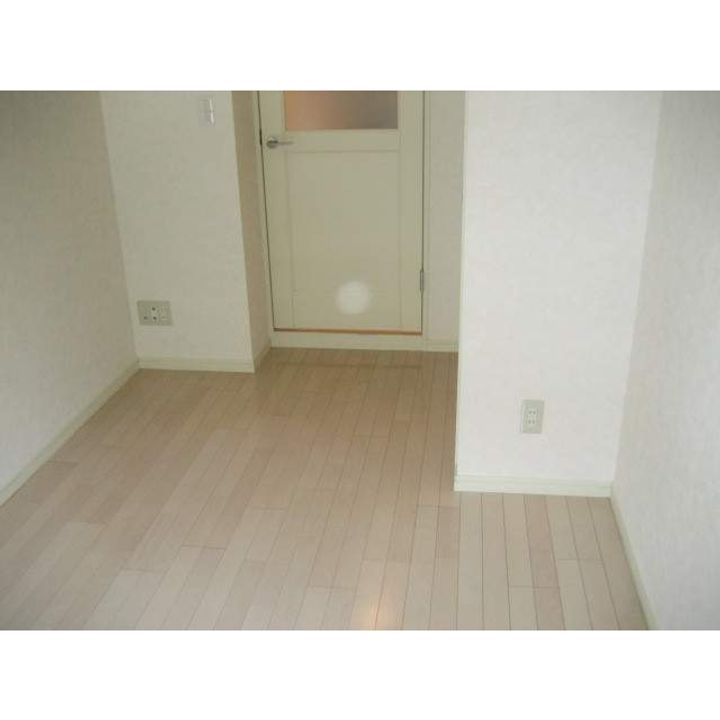 クレシェンテ大塚の居間