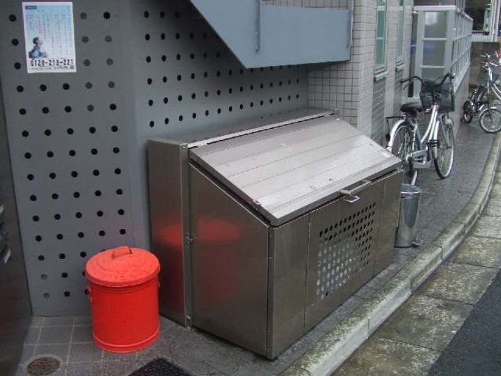 クレシェンテ大塚の外観