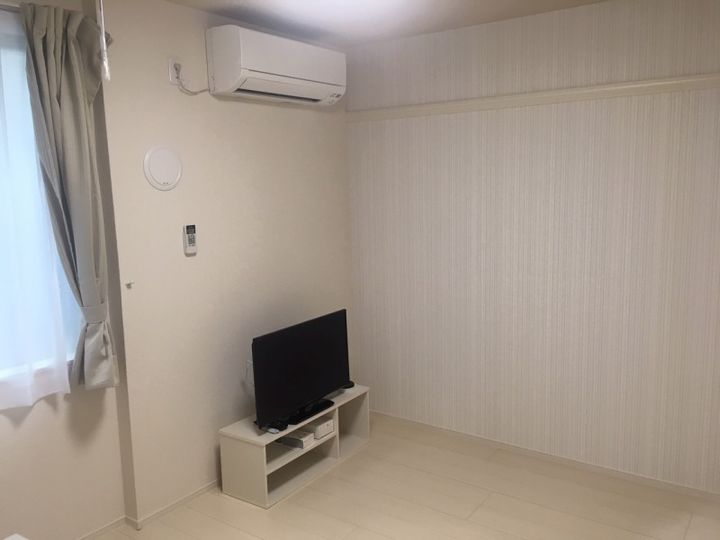 クレイノ葵芳 2号館の居間