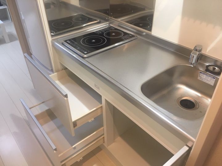 クレイノ葵芳 2号館のキッチン