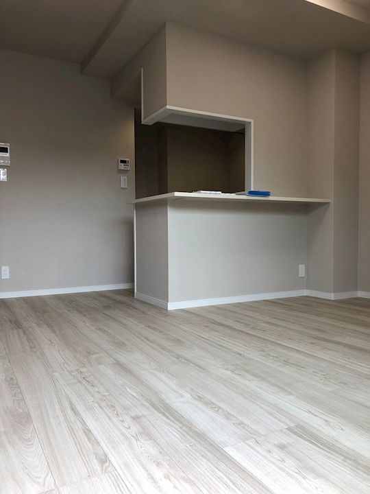 メイクスデザイン参宮橋405号室の居間