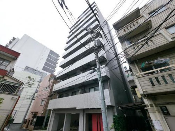 VERONA板橋本町LUSSOの外観