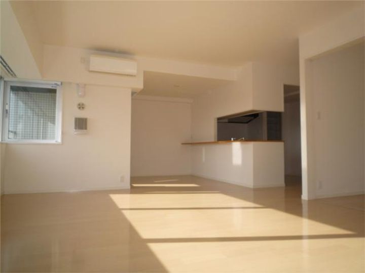 アーバンパーク代官山Ⅰアーバンパーク代官山Ⅱの居間