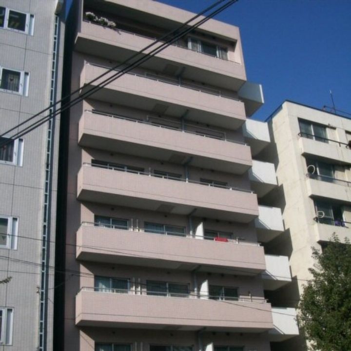 ハイツ空蝉の外観