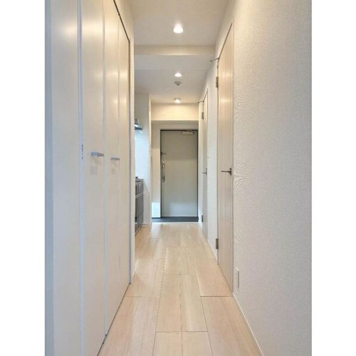 RISE西池袋の玄関