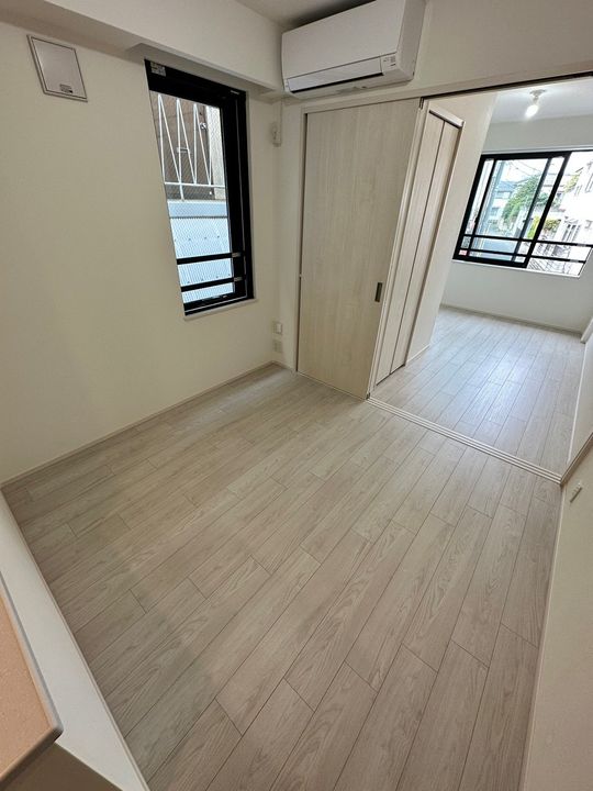 アトリオフラッツ中野の居間