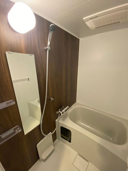 メイクス若松河田307号室の風呂