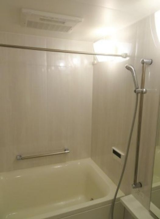 ドゥーエ早稲田0107の風呂