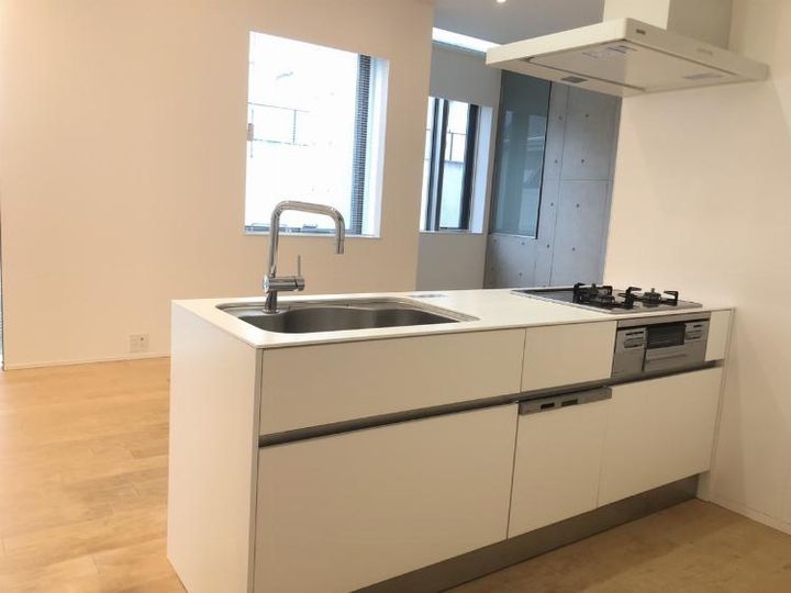 ルクール市ヶ谷払方町(旧ARK HOUSE 市ヶ谷払方町)のキッチン