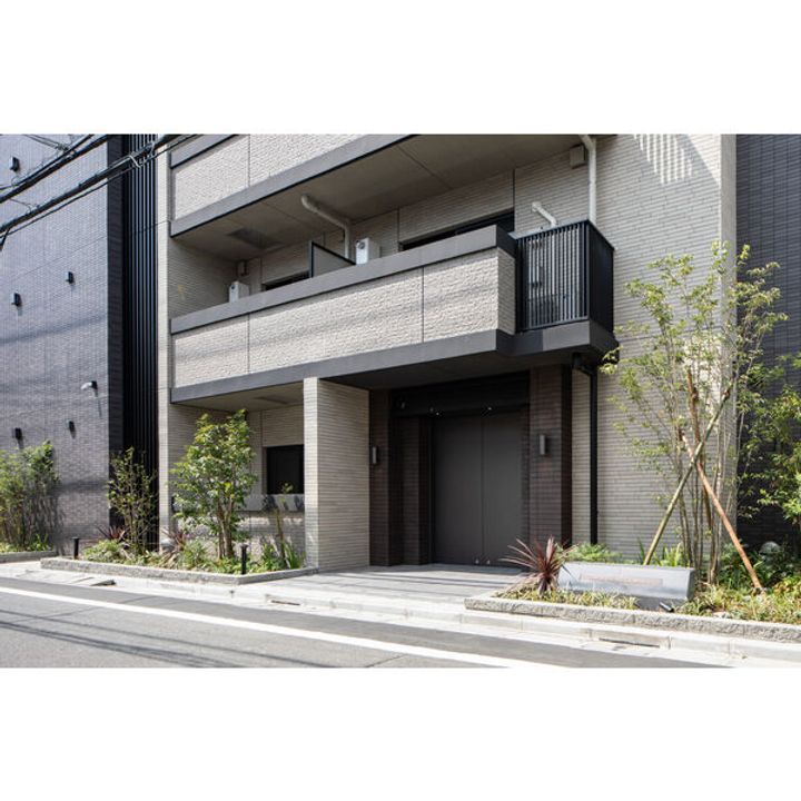コンポジット新宿柏木の外観