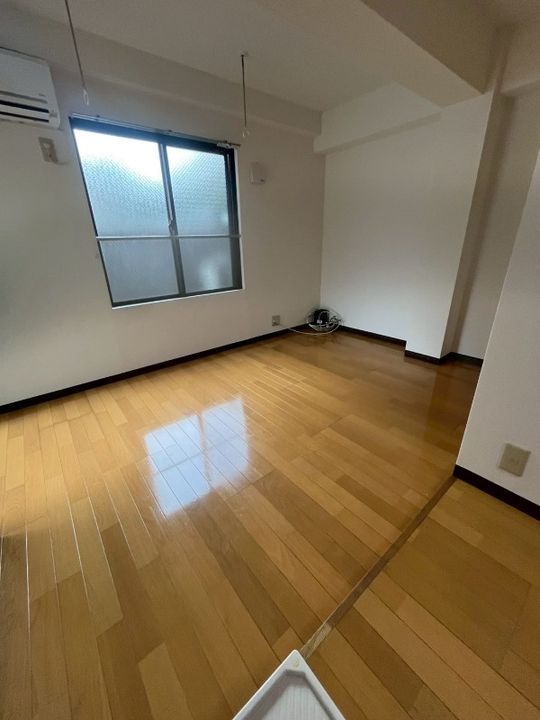 東京都練馬区桜台1丁目の賃貸マンションの居間