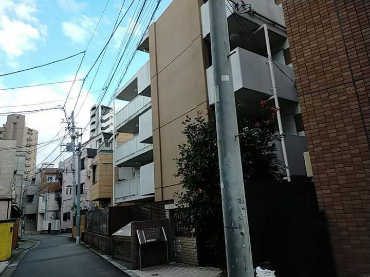レオパレス本駒込の外観