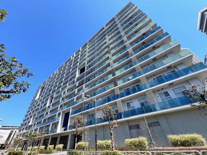 BRILLIA IST 東雲キャナルコートの外観