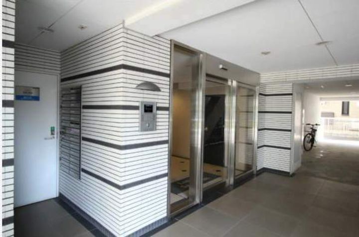 ルピナス・住吉401の外観