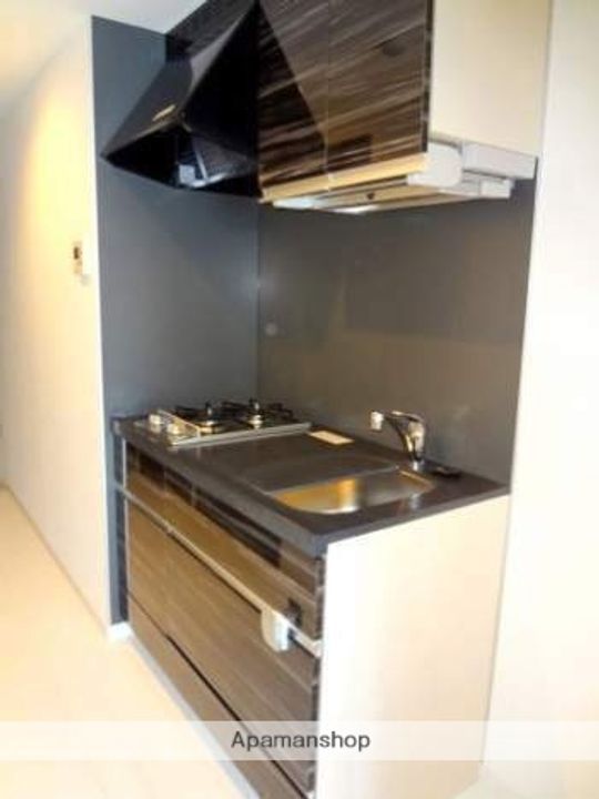 東京都江東区森下1丁目の賃貸マンションのキッチン