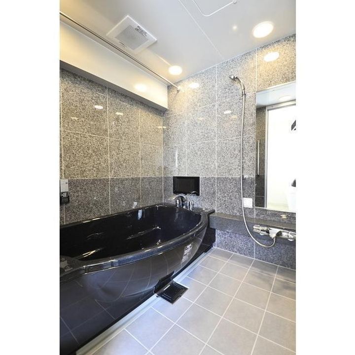 ホテル&レジデンス六本木 住居(7F借上)の風呂