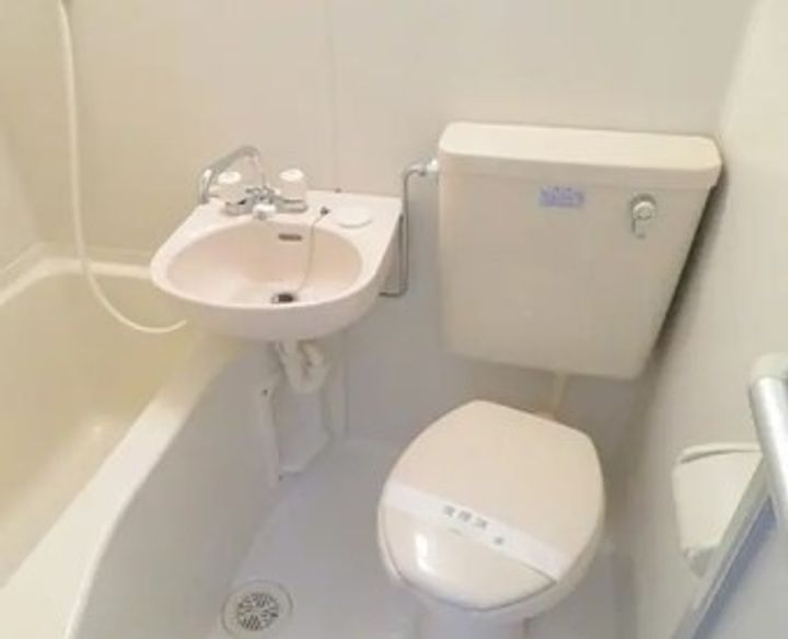 OTAYAビルの風呂