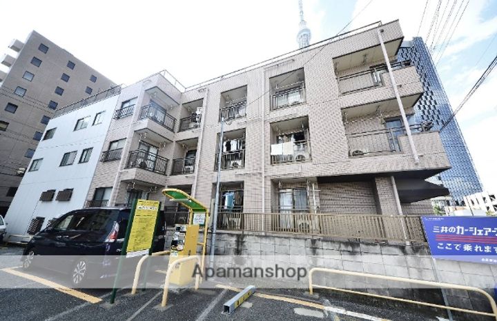 コーポサンフラワーの外観