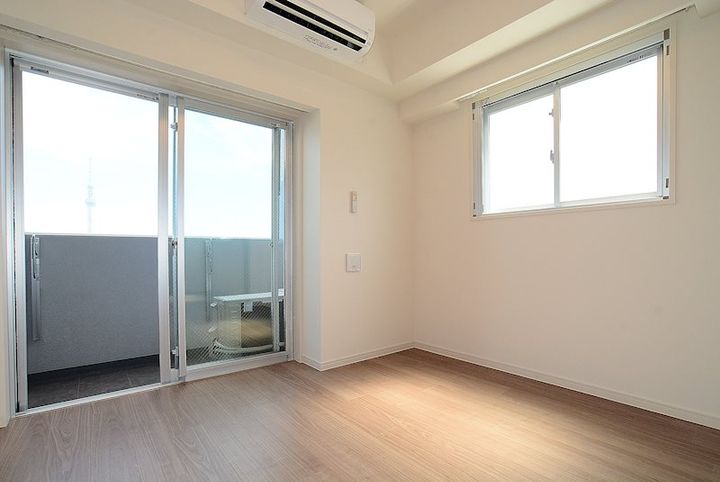 ステージグランデ上野の居間