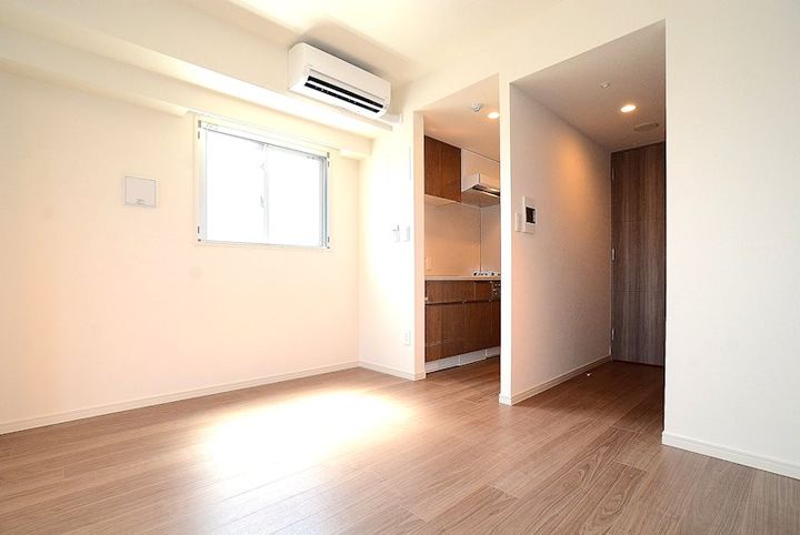 ステージグランデ上野の居間