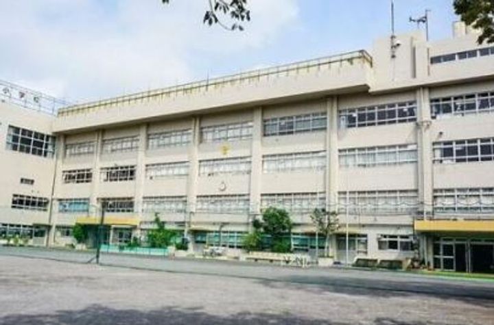 マルズモリシタの周辺