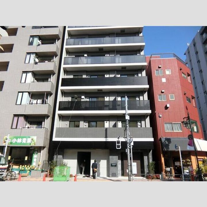 SーRESIDENCE東日暮里の外観