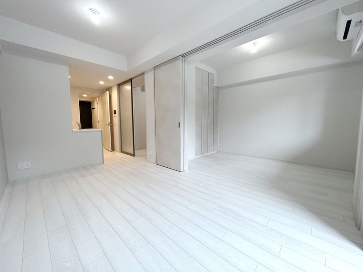 ルフォンプログレ押上EASTの居間