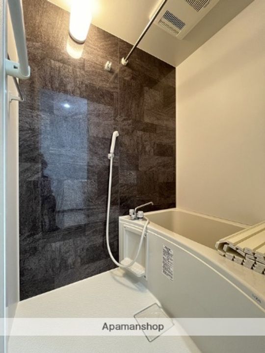 東京都江東区千田の賃貸マンションの風呂