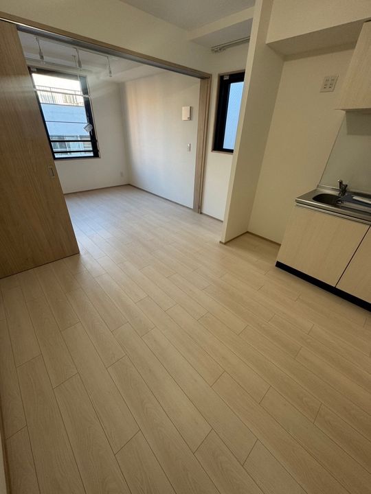 アトリオフラッツ菊川NORTHの居間