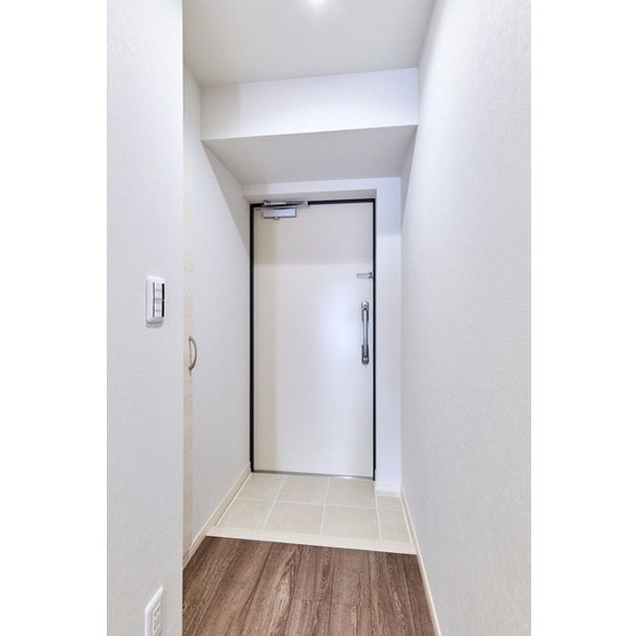 アルファコート曳舟2の玄関