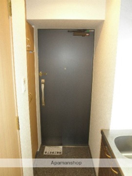 ルーブル練馬弐番館の玄関