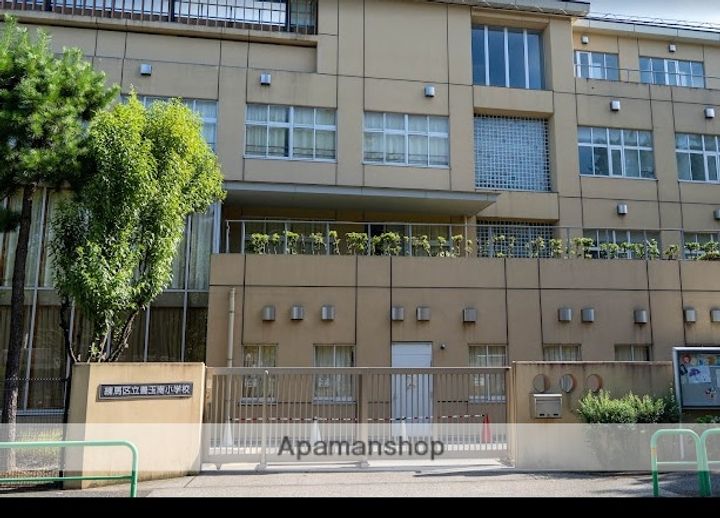 ルーブル練馬弐番館の周辺