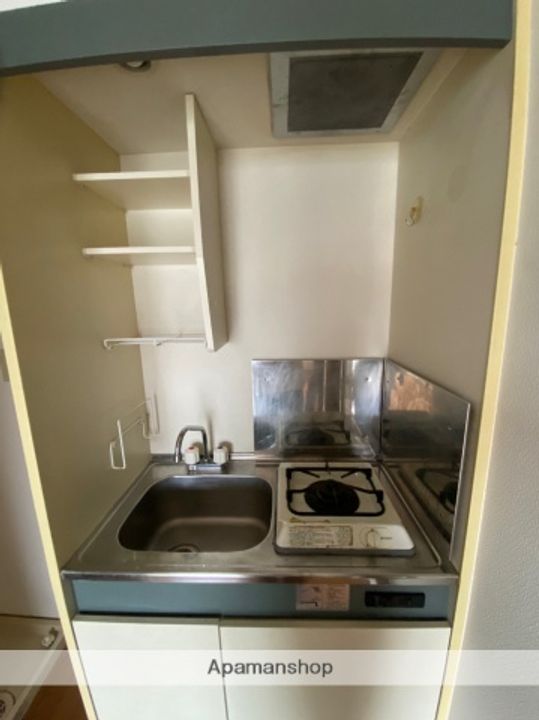 アンフィールド2204のキッチン