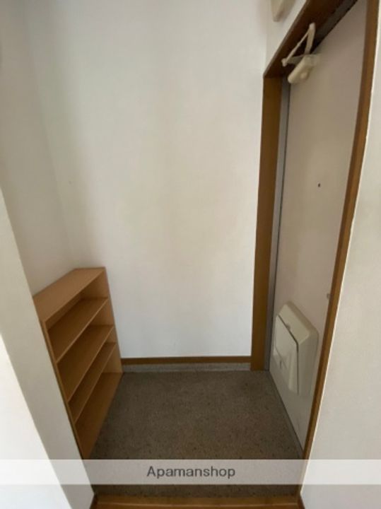 アンフィールド2204の玄関