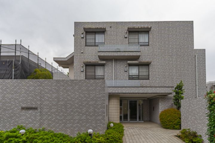 フラット浜田山の外観