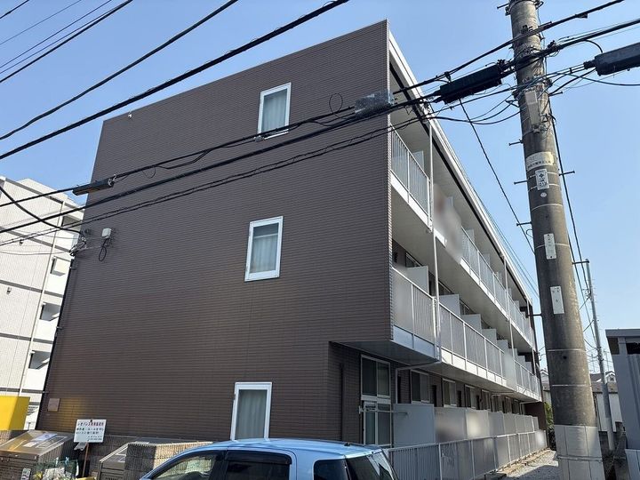 レオパレスサンボーンの外観