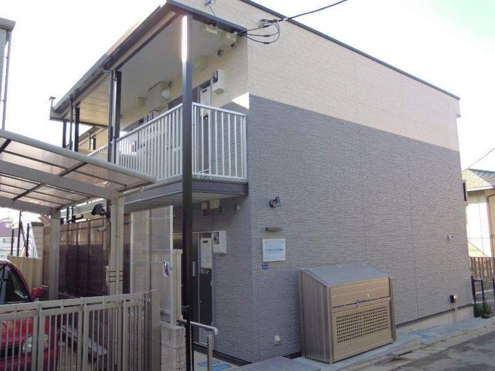 レオパレスパラドール デ 徳丸の外観